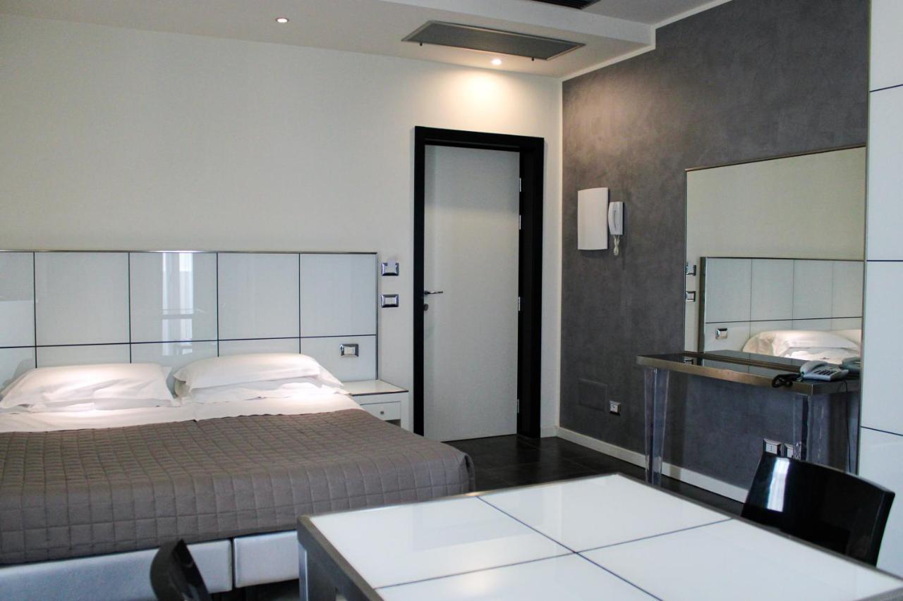 Atmosphere Suite Hotel Rimini Kültér fotó