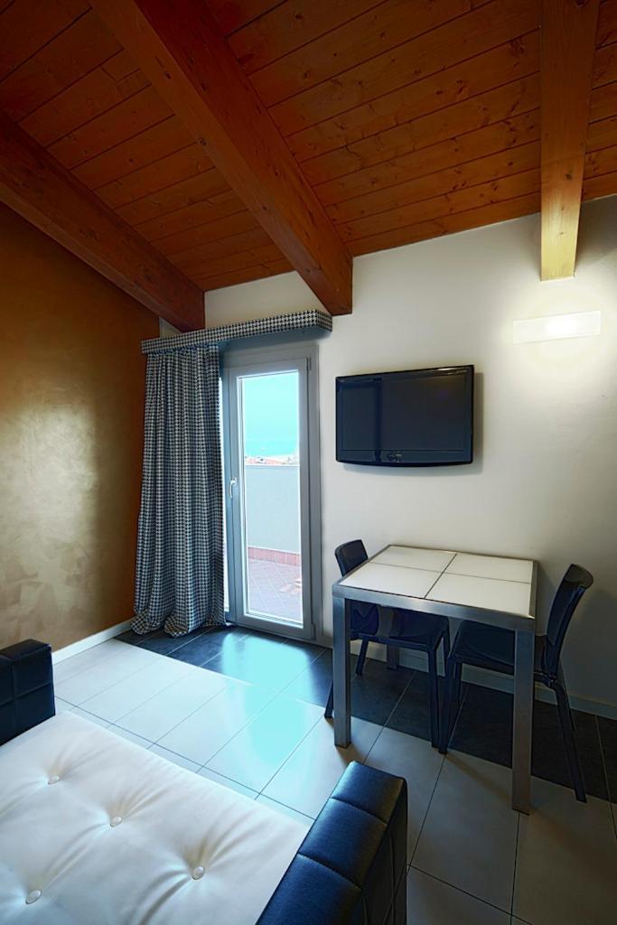 Atmosphere Suite Hotel Rimini Kültér fotó